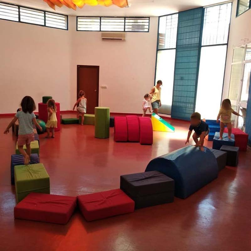 Colegio María Montessori