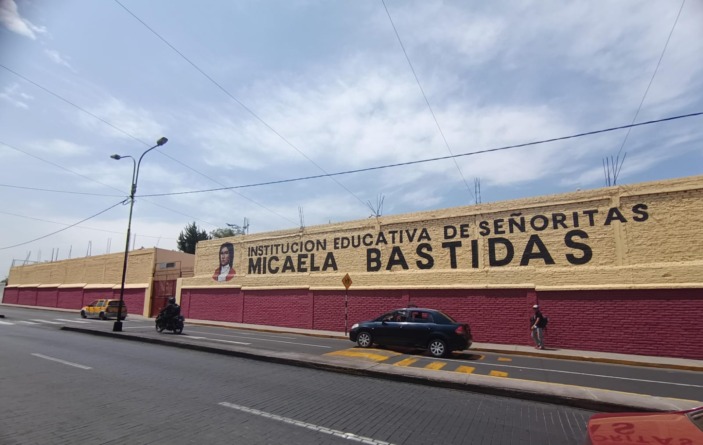 Institución Educativa Micaela Bastidas