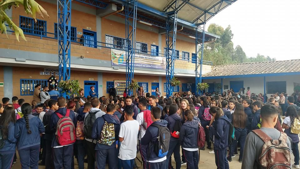 INSTITUCIÓN EDUCATIVA PRIVADA DE JESÚS