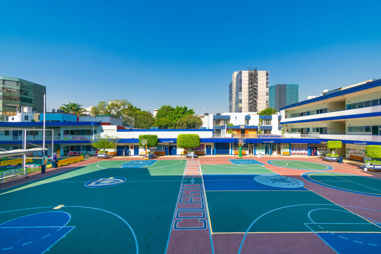 Colegios En El Porvenir