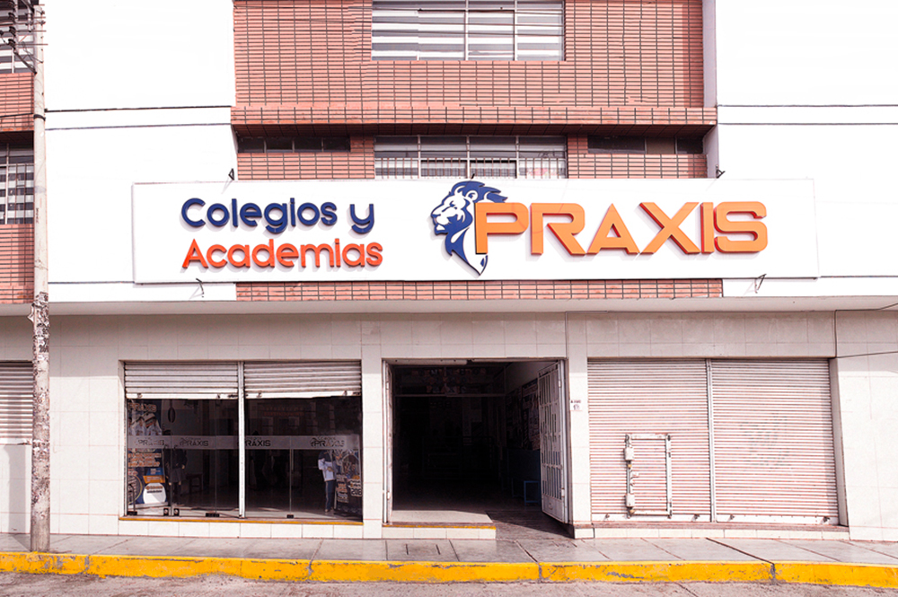 Colegios En El Tambo