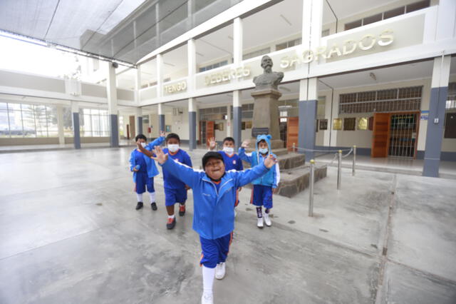Colegios En Tacna
