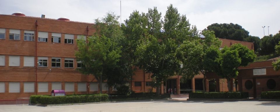 Miraflores School