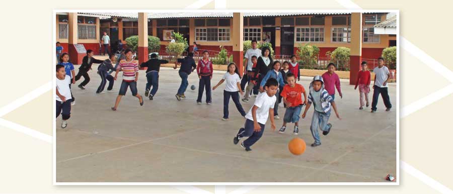 Patio De Deporte, Colegio "LIBERTAD"